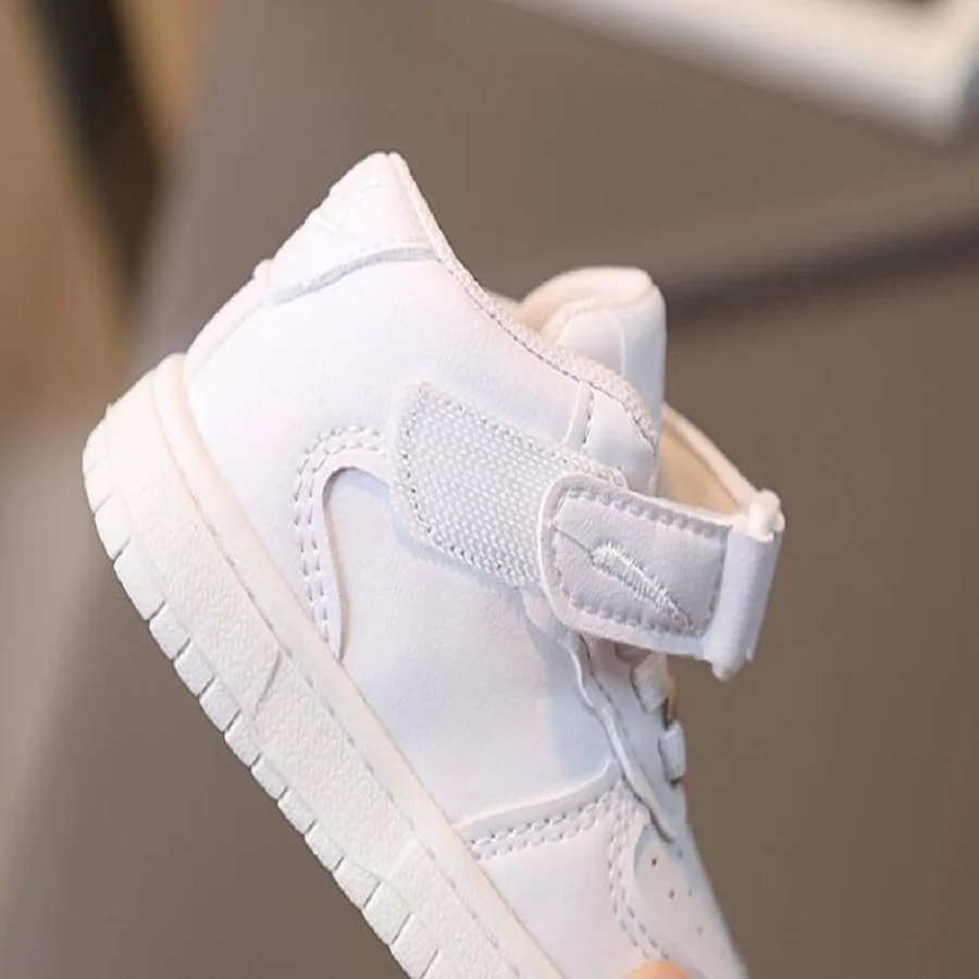 Autumn Winter New Children's Sports Shoes Boys' High Top Board Shoes Girls' Little White Fashion Children's Basketball Shoes - Image 3