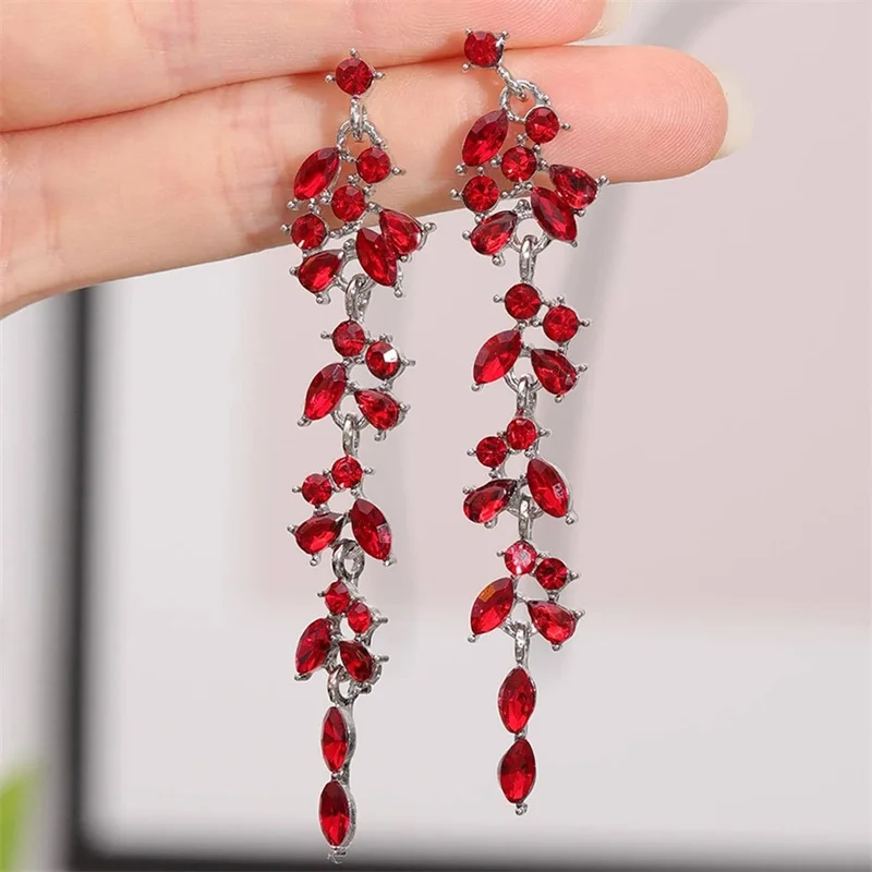 Luxury Red Leaves Zircon Earrings for Women Fashionable Ginkgo Leaf Long Tassel Ear Line Earring Girls Party Wedding Jewelry